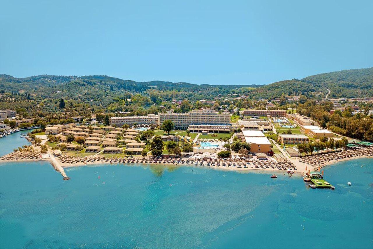Mitsis Messonghi 4* Moraḯtika