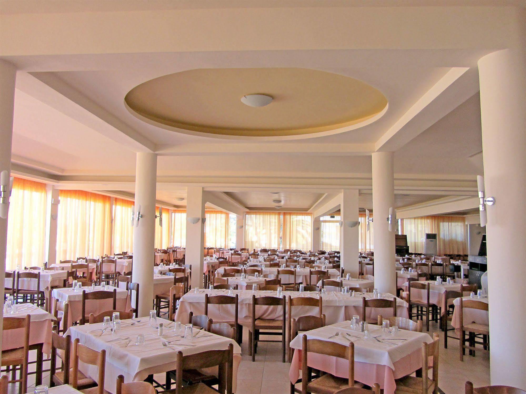 Hotel Mitsis Messonghi 4*